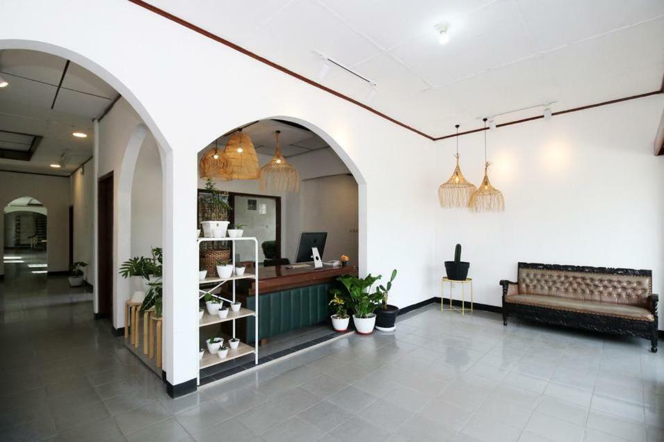 Rarem Bed & Breakfast Bandar Lampung Zewnętrze zdjęcie