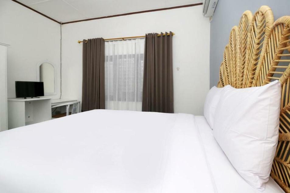 Rarem Bed & Breakfast Bandar Lampung Zewnętrze zdjęcie